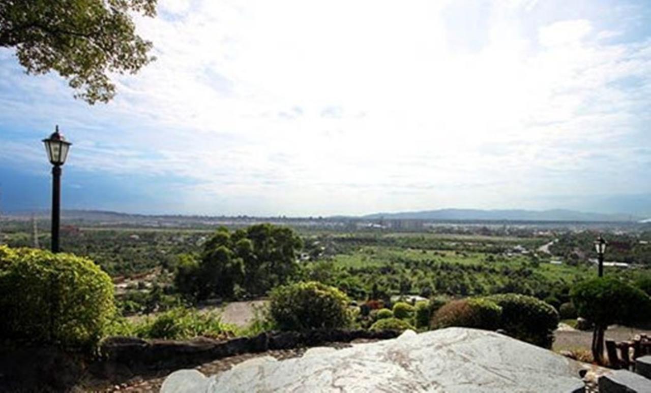 เมาเท้น เฮ้าส์ Bed & Breakfast Shuiyuan ภายนอก รูปภาพ