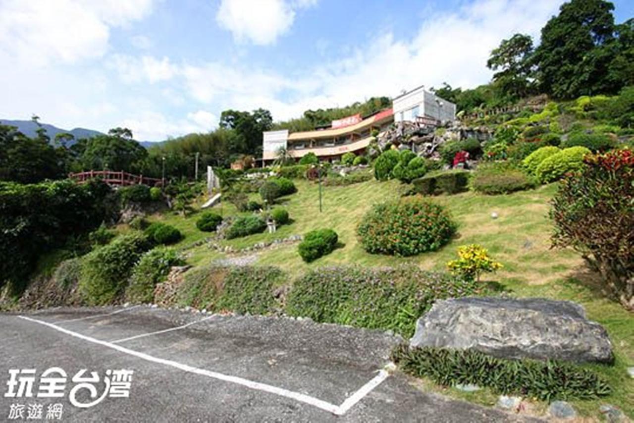 เมาเท้น เฮ้าส์ Bed & Breakfast Shuiyuan ภายนอก รูปภาพ