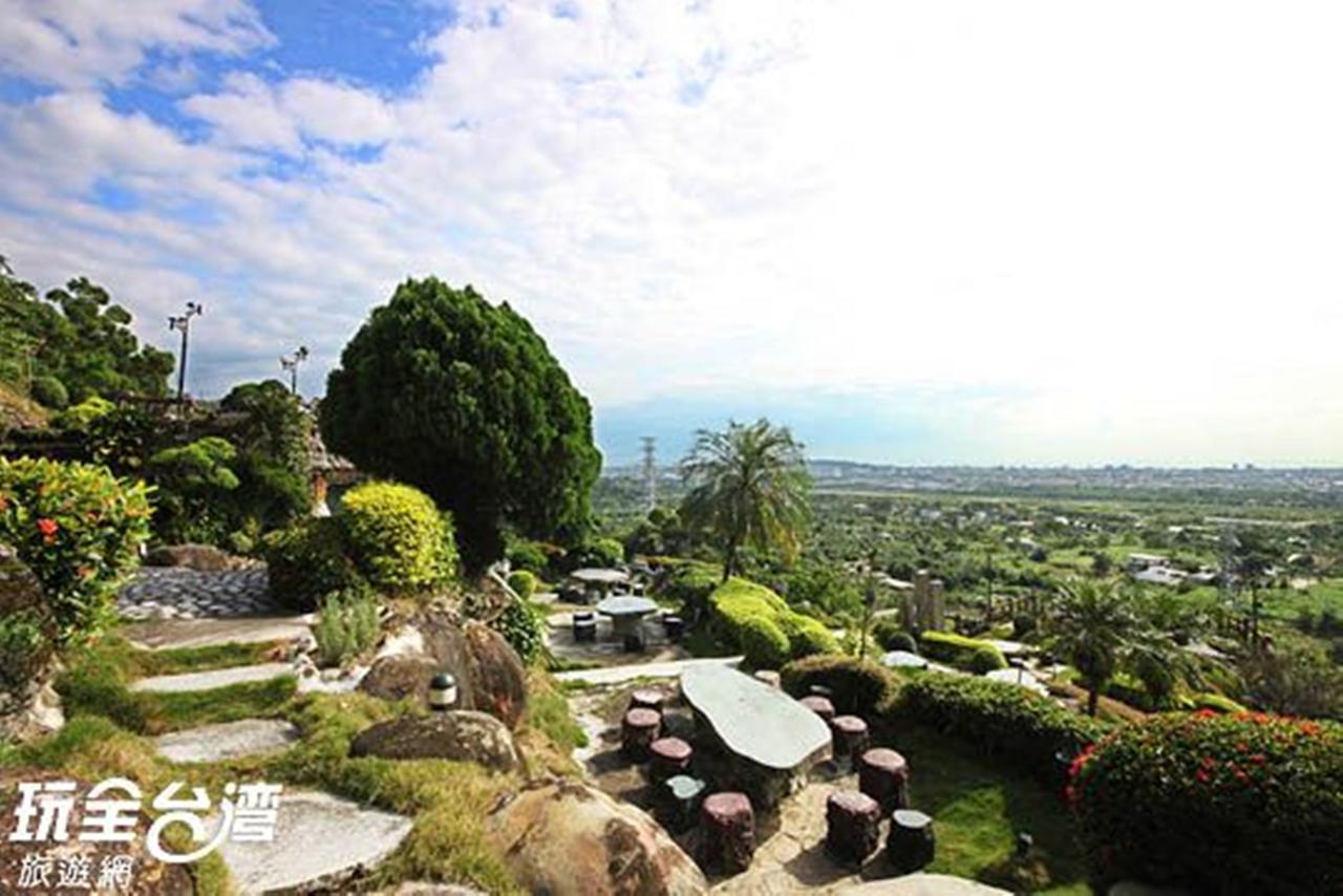 เมาเท้น เฮ้าส์ Bed & Breakfast Shuiyuan ภายนอก รูปภาพ