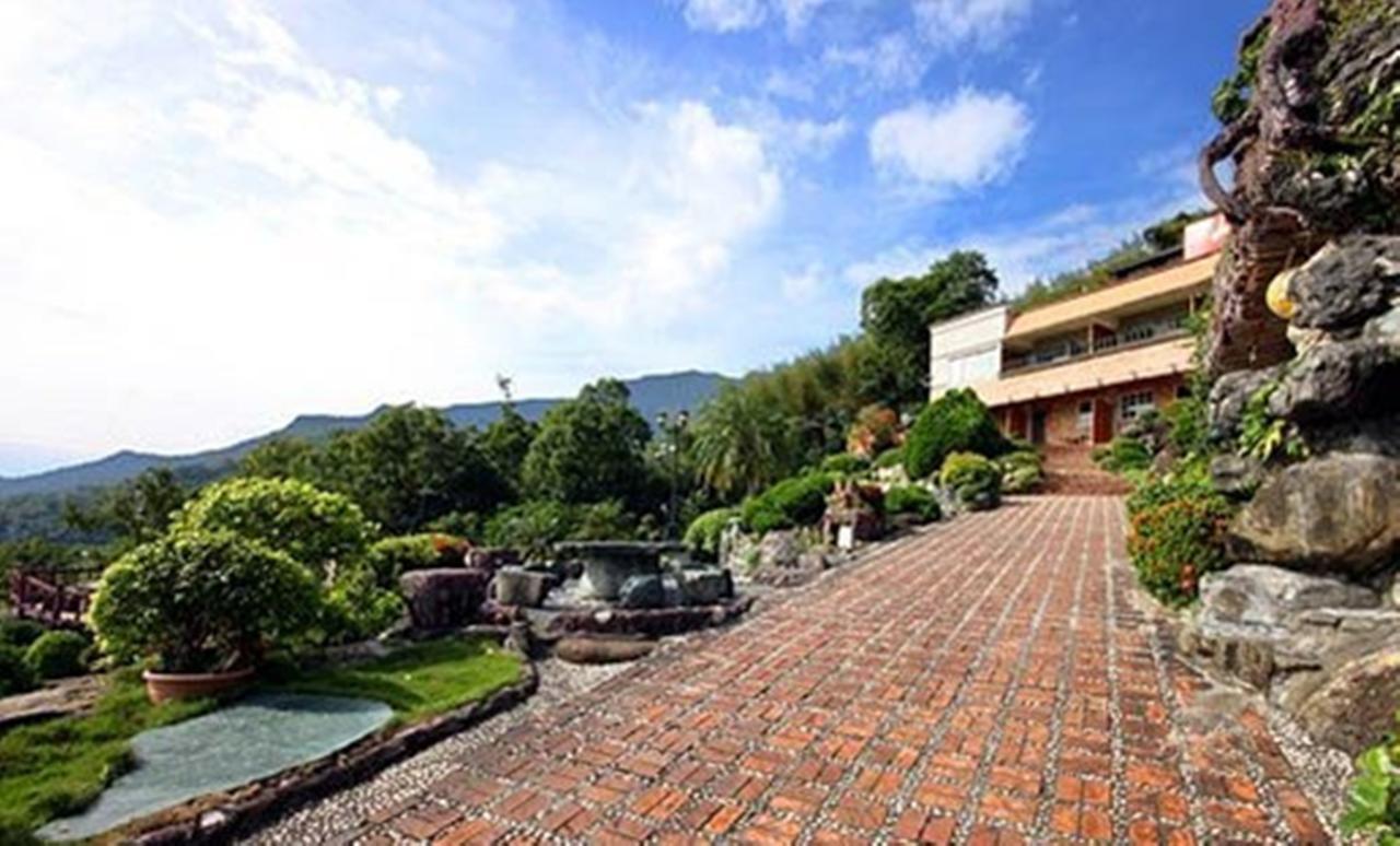 เมาเท้น เฮ้าส์ Bed & Breakfast Shuiyuan ภายนอก รูปภาพ