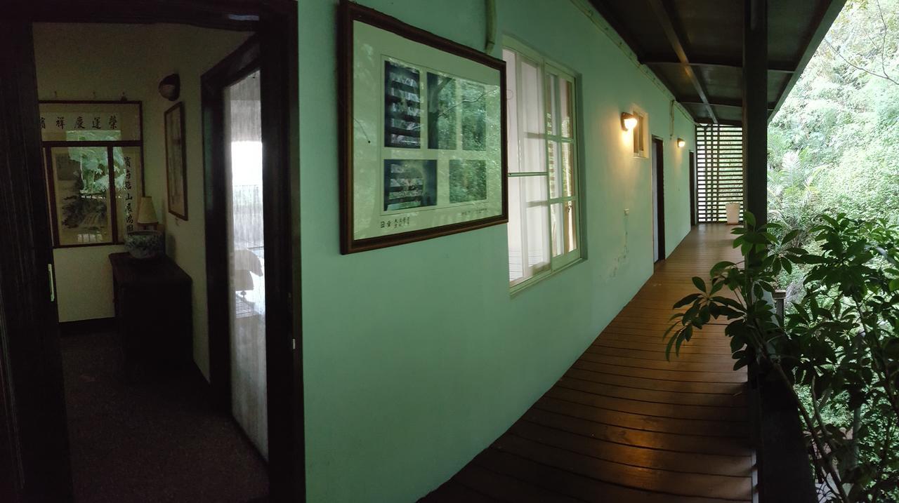 เมาเท้น เฮ้าส์ Bed & Breakfast Shuiyuan ภายนอก รูปภาพ