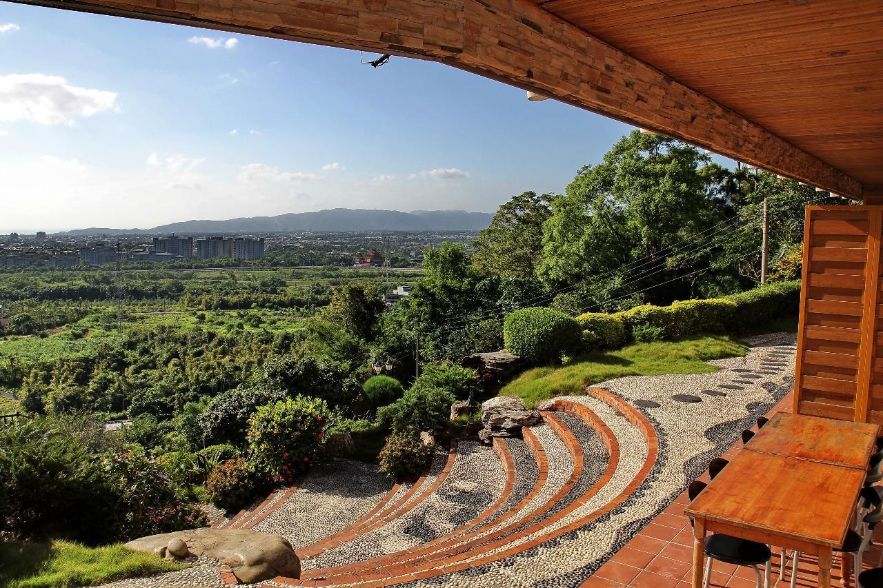 เมาเท้น เฮ้าส์ Bed & Breakfast Shuiyuan ภายนอก รูปภาพ